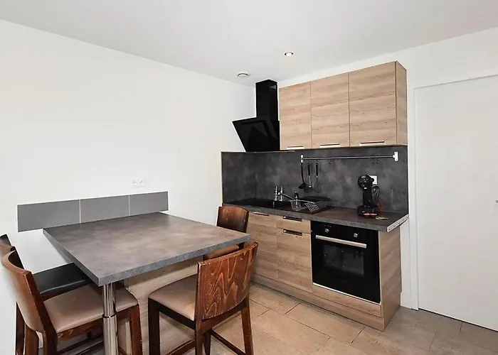 Apartman Garconniere - Appt Cosy & Parking A 9 Min De Jaude *